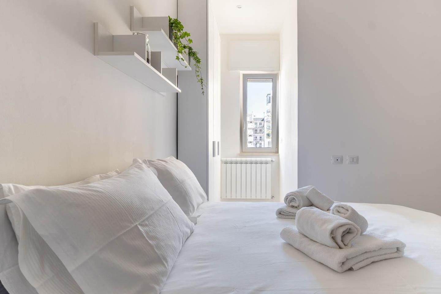 Dimora Manzoni - Bari Center Apartamento Exterior foto